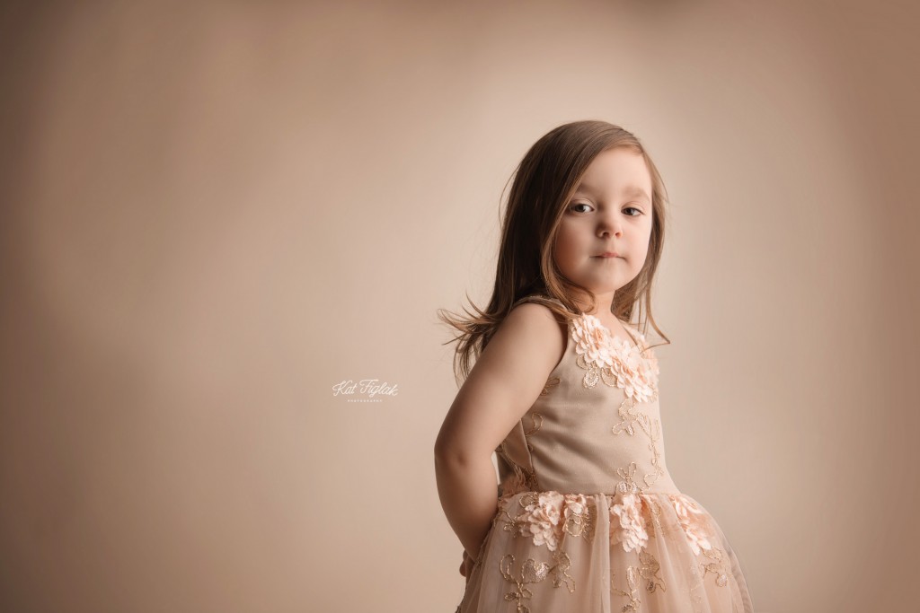 Kat Figlak Photography | Metro Detroit Child and baby photographer