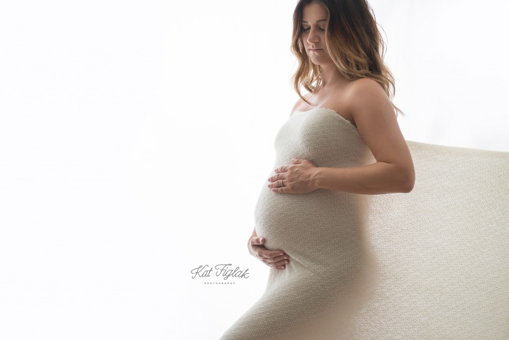 pregnant mom backlit silhouette photo